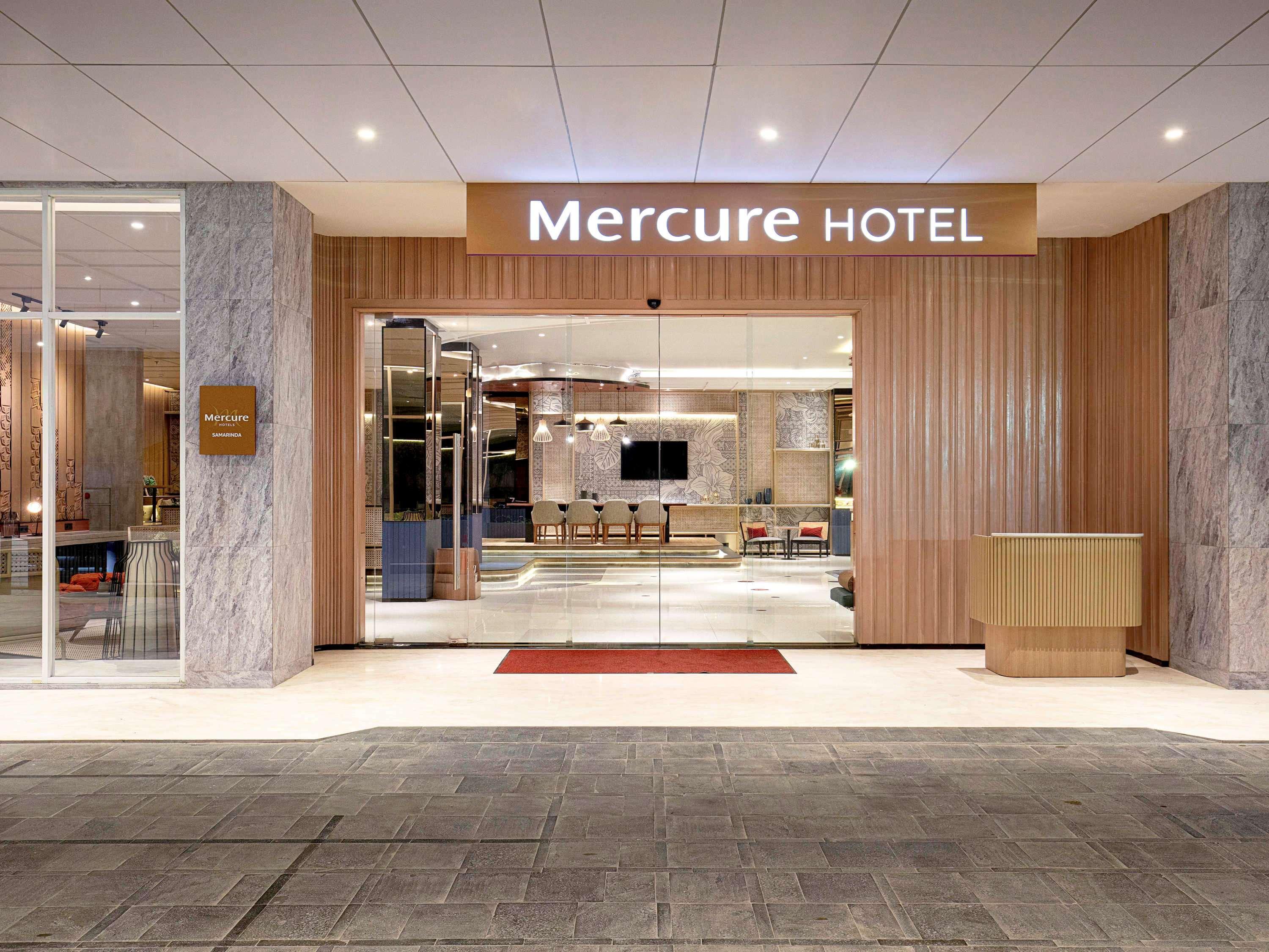 Mercure Samarinda Hotel Exterior foto